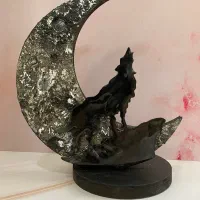 استند هلال ماه و گرگ