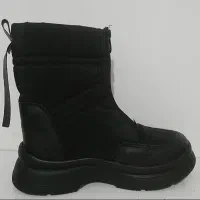 کفش سایز ۳۷