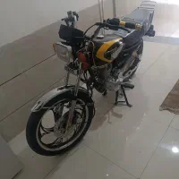 موتورسیکلت 200نیکتاز