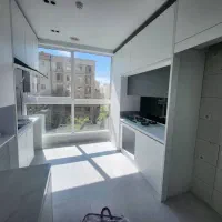 آپارتمان ۱۱۰ متری /در حد نوساز / رو به آفتاب/ پونک