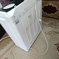 لباسشویی|ماشین لباسشویی و خشک‌کن لباس|صدرا-فارس, فاز ۱|دیوار