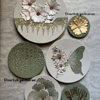 بشقاب دیوارکوب سفالی