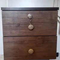 کشو چوبی قفلدار