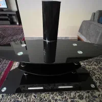 میز تلویزیون شیشه ای