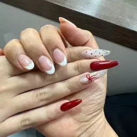 نیازمند ناخن کار حرفه ای