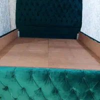 تخت دونفره رنگ سبز زمردی