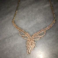 انبیژ|جواهرات|تربت جام, شیخ احمد جامی|دیوار