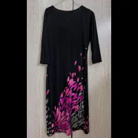 چند عدد لباس مجلسی در حد نو|لباس|رشت, معلم|دیوار