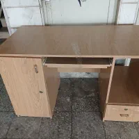 میز کار همراه صندلی