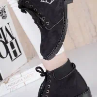 بوت و نیم بوت زنانه