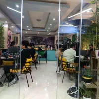 کارآموز برای کافه
