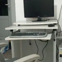 کیس به همراه مانیتور و کیبرد و موس