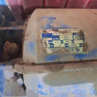 دو عدد الکتروموتور دور متغیر یک عدد گیربکس|ماشین‌آلات صنعتی|پاکدشت, شهرک امام رضا|دیوار