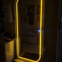 آینه ی قدی پایه دار LED دار