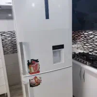 یخچال فریزر نیکسان بسیارتمیزوسالم بدون خطوخش