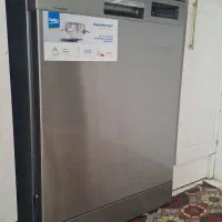 ماشین  ظرفشویی مارک بکو سالم هیچ مشکلی نداره