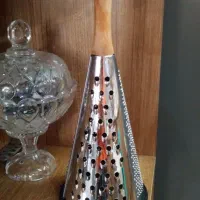 رنده دسته چوبی|ظروف پخت‌وپز|شیراز, خلدبرین|دیوار