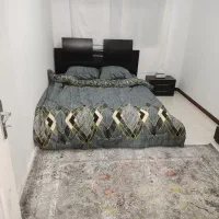 رویه و پتوی تخت به همراه دو تا بالش