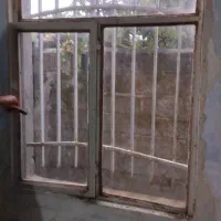 پنجره اهنی