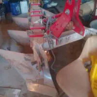 گاو آهن.  چیزر . ادوات کشاورزی