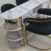 تجهیزات سالنی|آرایشگاه و سالن‌های زیبایی|لنجان, |دیوار