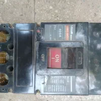 دو عدد کنتاکتور ۴۰۰ و ۶۳۰ آمپر  نیاز به تعمیر