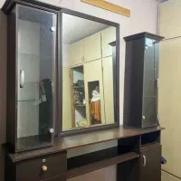 میز آرایش با صندلی درحد نو و میز تلفن