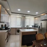 ۸۵ متر خوش نقشه  ۲ پارکینگ غیر مزاحم/ اردیبهشت|فروش آپارتمان|تهران, علم و صنعت|دیوار