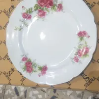بشقاب گل سرخی مسعود اصل قیمت عالی|ظروف سرو و پذیرایی|یزد, |دیوار