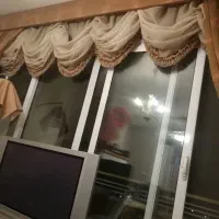 پرده با پارچه خارجی به همراه قاب و والان