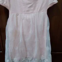 پیراهن و شلوارک و لباس عروس همراه تور