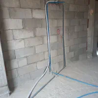 برق کشی و لوله کشی آب و فاضلاب|خدمات پیشه و مهارت|میناب, |دیوار