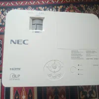 ویدئو پرژکتور|تلویزیون و پروژکتور|پرند, فاز ۶|دیوار