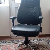 صندلی اداری چرم