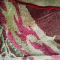 رختخواب و پتو|رختخواب، بالش، پتو|شیراز, دارالرحمه|دیوار