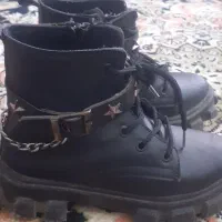 بوت بچگانه|کفش و لباس بچه|ملایر, |دیوار