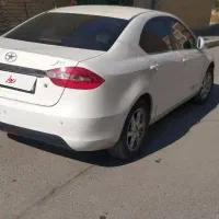 جک j5 مدل۱۳۹۵