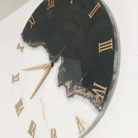 ساعت دیواری سیاه طلایی با روکش رزین طرح مرمر|ساعت دیواری و تزئینی|پارس‌آباد, |دیوار