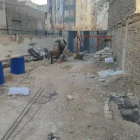 یک نفر گارگر (آرماتور بند،بتن ریز،پی کن) نیازمندیم
