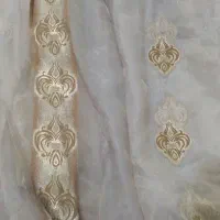 پرده حریر با طرح برجسته