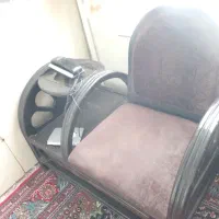 میز تلفن درحد نو بفروش می‌رسد قیمت پانصد