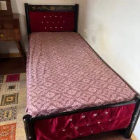 تخت و تشک با هم