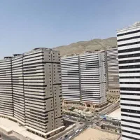 برج-110-متری-خرازی-ایرانمال-دریاچه-چیتگر