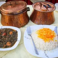 آشپز درمنزل نهار شام