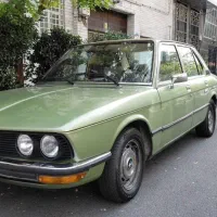 بی ام و 518 مدل ۱۹۷۷