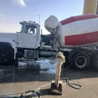 کامیون میکسر ماک