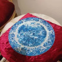 بشقاب دیوار کوب