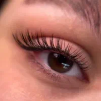 اکستنشن ولیفت تخصصی مژه وابرو و آموزش تخصصی