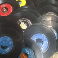 تعداد ۳۰ عدد صفحه گرام اصلی قدیمی