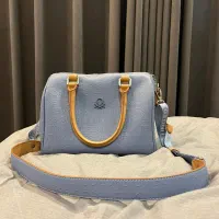 کیف بنتون|کیف، کفش، کمربند|ساری, |دیوار